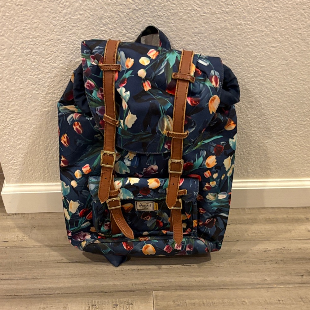 Herschel supply co backpack with Floral Blue pattern and with leather accents